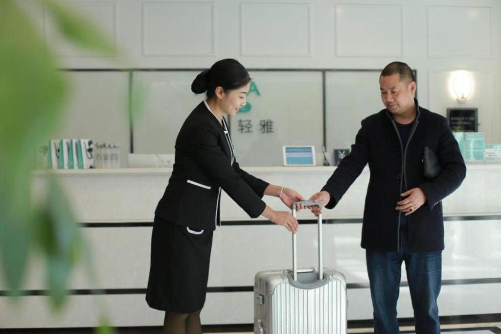 Xana Lite Xichang Hangtian Avenue Branch Kültér fotó